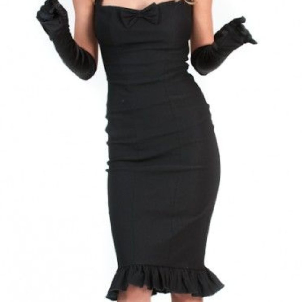 Lolita Girl Clothing Black Halter Wiggle dress